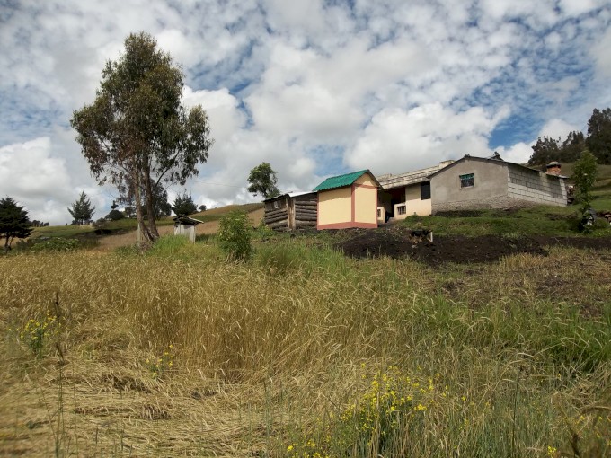 Nuovi bagni a Chacabamba Centro